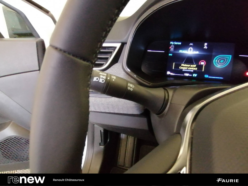 Acheter Renault Clio 5 Clio E-Tech full hybrid 145 ch GSR2 Techno 5p occasion dans les concessions du Groupe Faurie