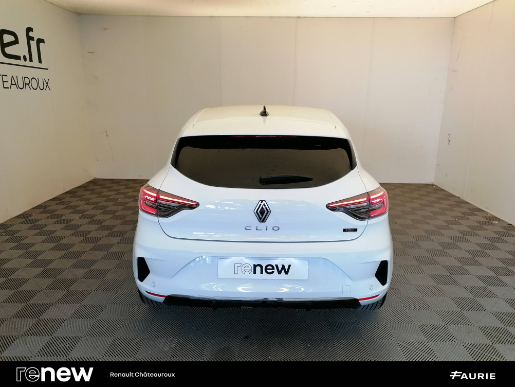 Acheter Renault Clio 5 Clio E-Tech full hybrid 145 ch GSR2 Techno 5p occasion dans les concessions du Groupe Faurie