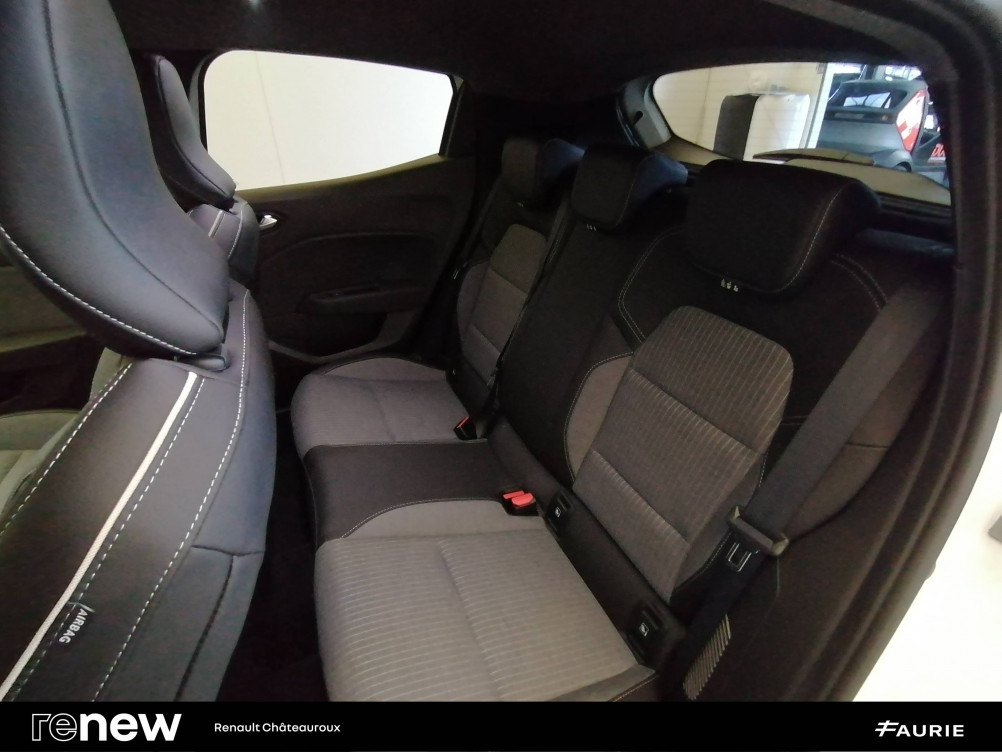 Acheter Renault Clio 5 Clio E-Tech full hybrid 145 ch GSR2 Techno 5p occasion dans les concessions du Groupe Faurie