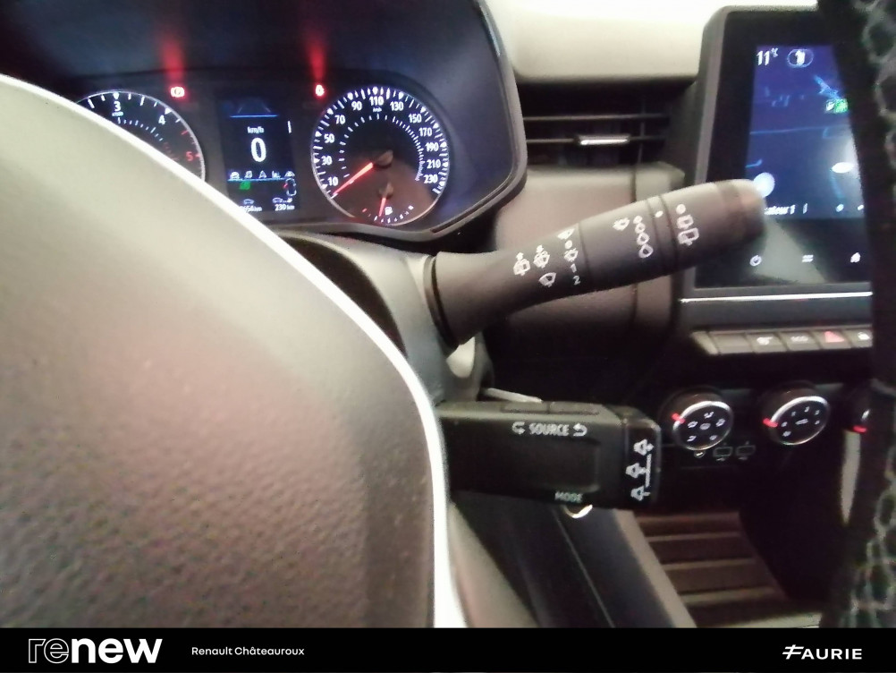 Acheter Renault Clio 5 Clio Blue dCi 100 - 21N Business 5p occasion dans les concessions du Groupe Faurie