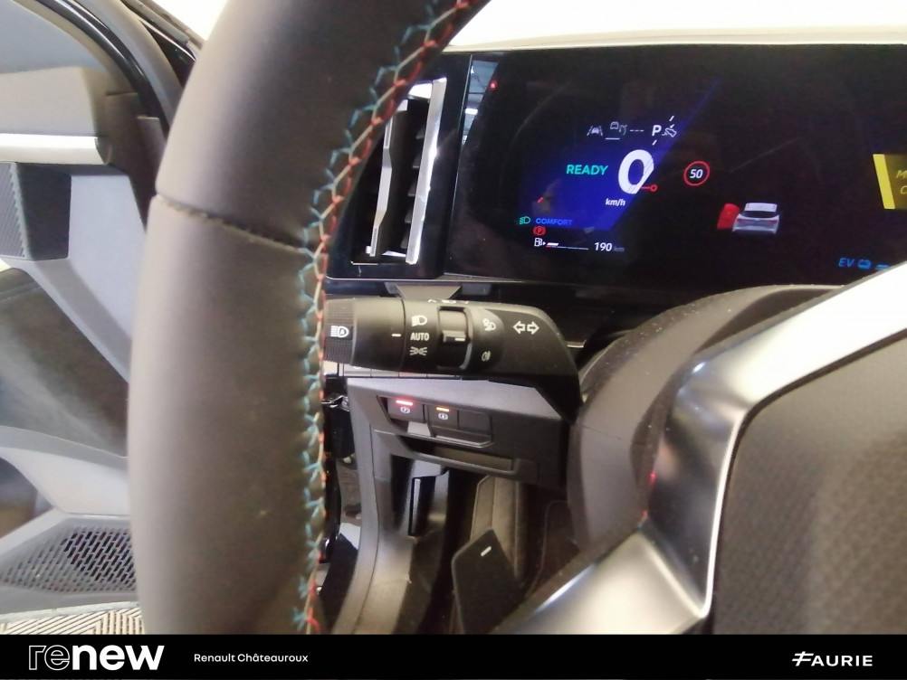 Acheter Renault Austral Austral E-Tech full hybrid 200 GSR2 Iconic esprit Alpine 5p occasion dans les concessions du Groupe Faurie