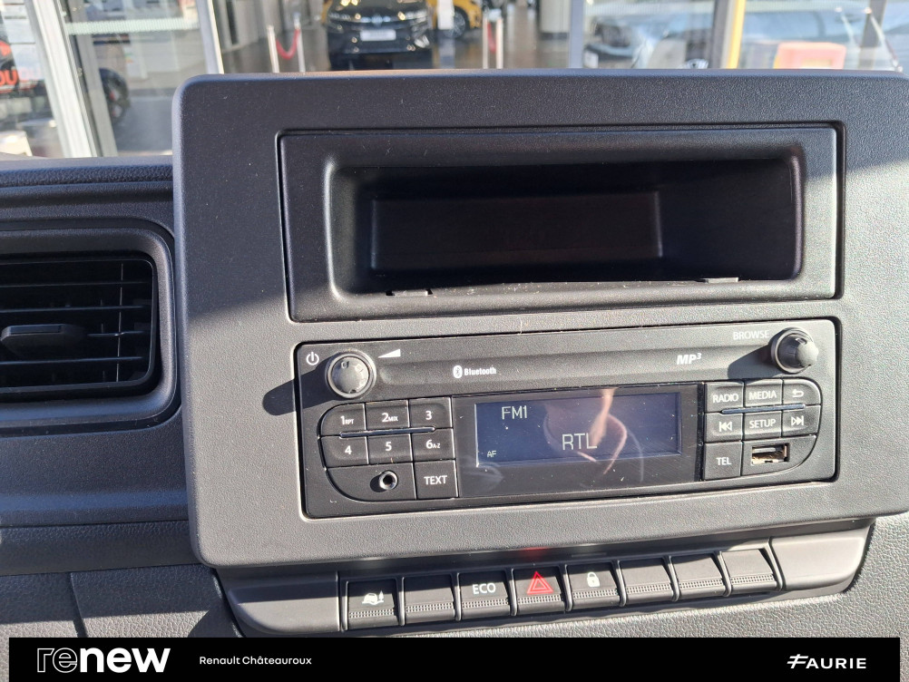 Acheter Renault Master 3 MASTER FGN TRAC F3500 L2H2 BLUE DCI 135 CONFORT 4p occasion dans les concessions du Groupe Faurie