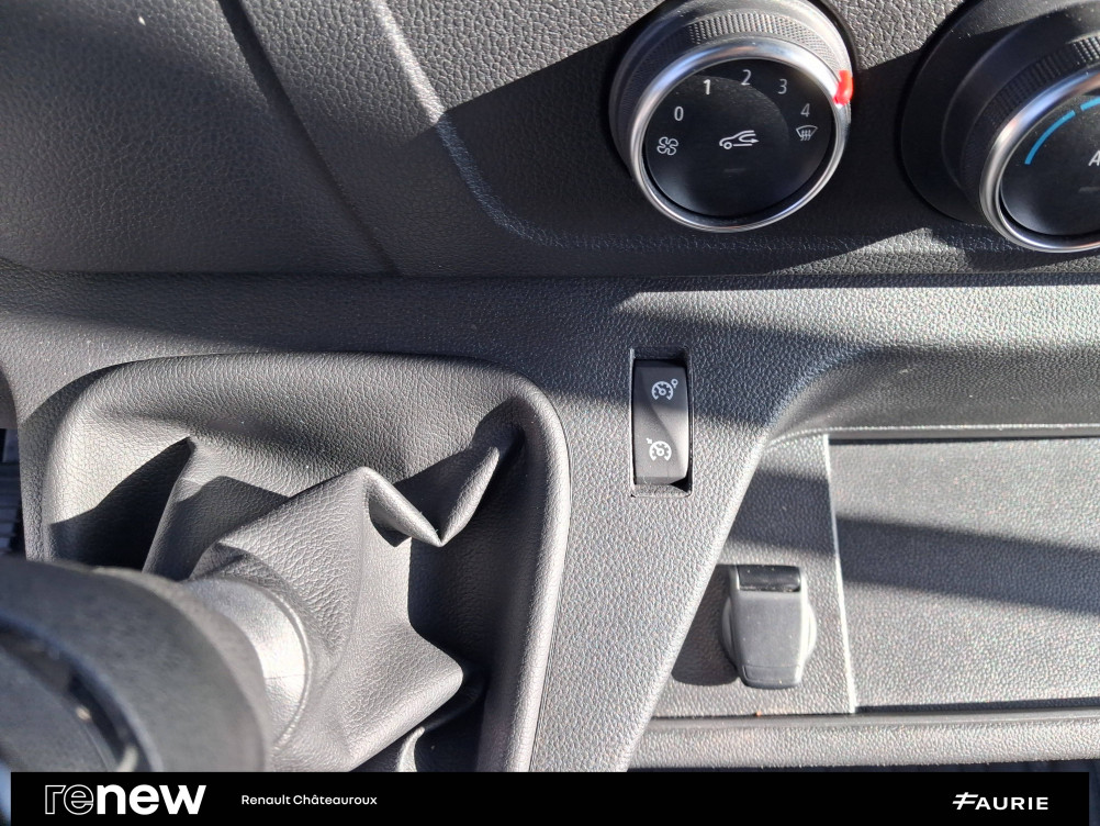 Acheter Renault Master 3 MASTER FGN TRAC F3500 L2H2 BLUE DCI 135 CONFORT 4p occasion dans les concessions du Groupe Faurie