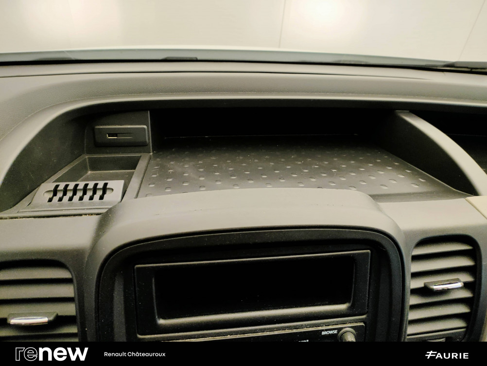 Acheter Renault Trafic 3 Trafic Combi L1 dCi 125 Energy Zen 4p occasion dans les concessions du Groupe Faurie