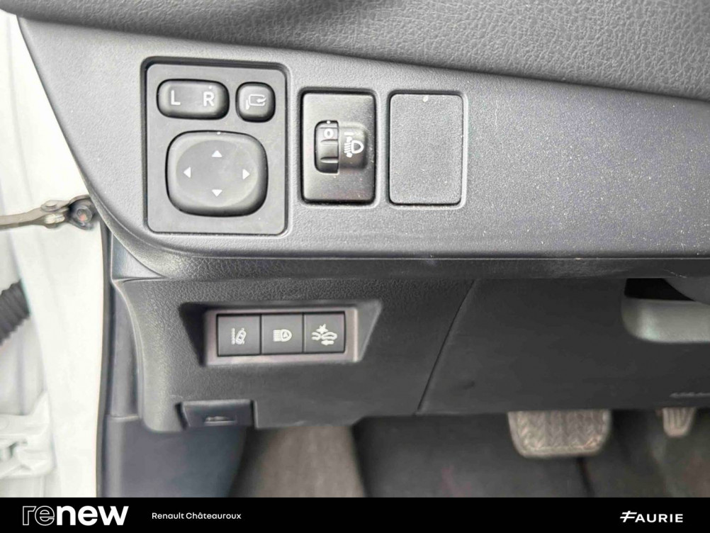 Acheter Toyota Yaris Yaris Hybride Pro 100h Dynamic 5p occasion dans les concessions du Groupe Faurie