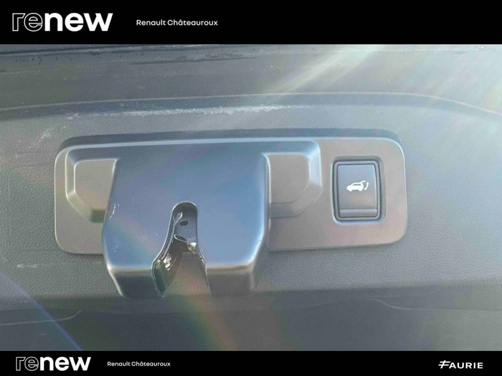 Acheter Renault Espace 6 Espace E-Tech hybrid 200 esprit Alpine 5p occasion dans les concessions du Groupe Faurie