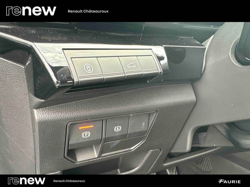 Acheter Renault Espace 6 Espace E-Tech full hybrid 200 GSR2 Iconic 5p occasion dans les concessions du Groupe Faurie