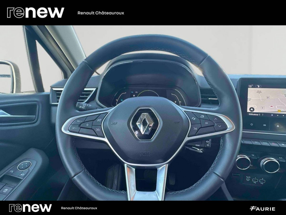 Acheter Renault Clio 5 Clio E-Tech 140 - 21N Business 5p occasion dans les concessions du Groupe Faurie