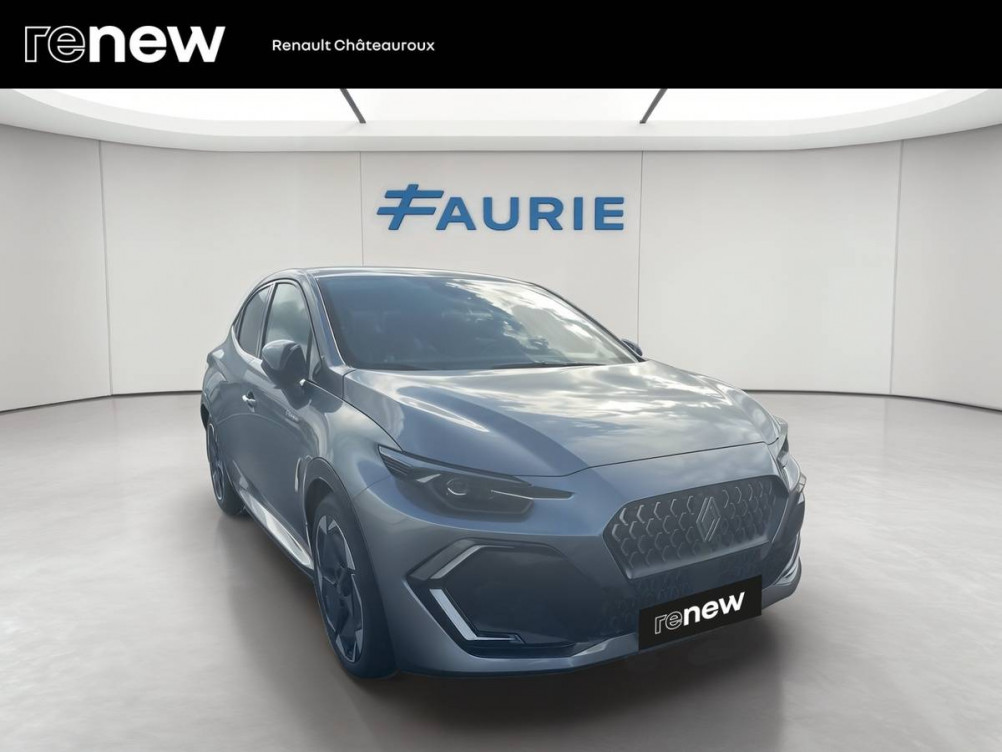 Acheter Renault Clio 6 Clio E-Tech full hybrid 160 ch Techno 5p neuf dans les concessions du Groupe Faurie