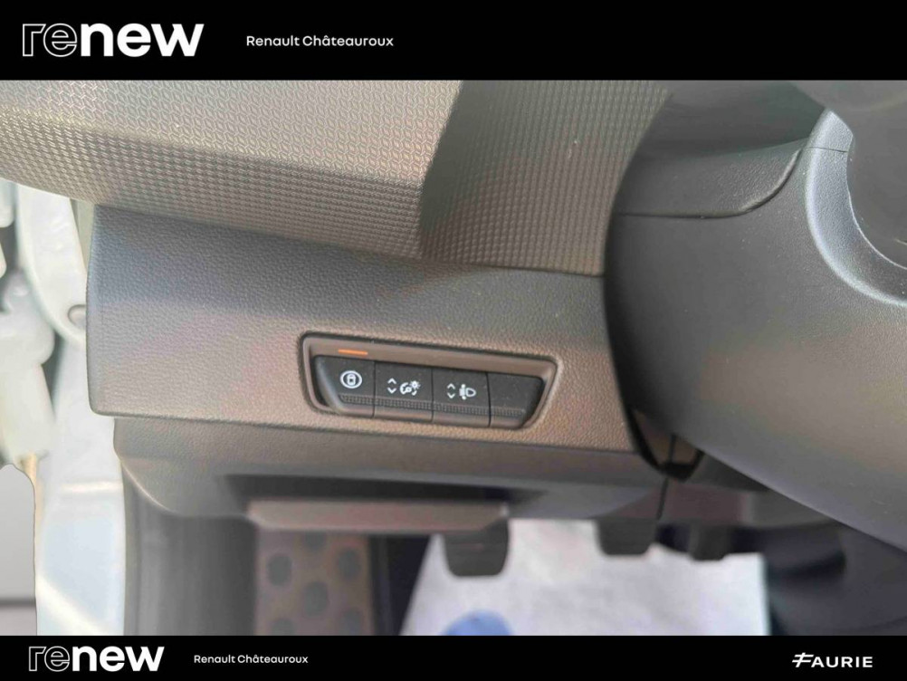 Acheter Renault Trafic 3 TRAFIC FG BLUE DCI 130 L1H1 3T GSR2 ADVANCE 4p occasion dans les concessions du Groupe Faurie