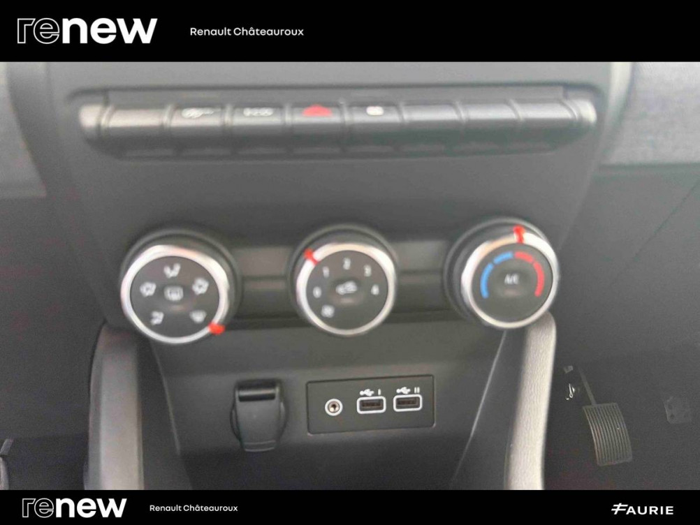 Acheter Renault Clio Clio Blue dCi 100 ch GSR2  Evolution Auto Ecole 5p occasion dans les concessions du Groupe Faurie