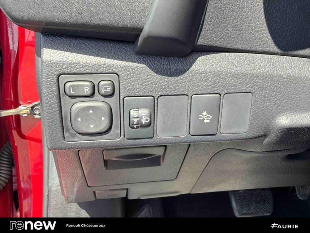Acheter Toyota Auris Auris Touring Sports Hybride 136h Design 5p occasion dans les concessions du Groupe Faurie