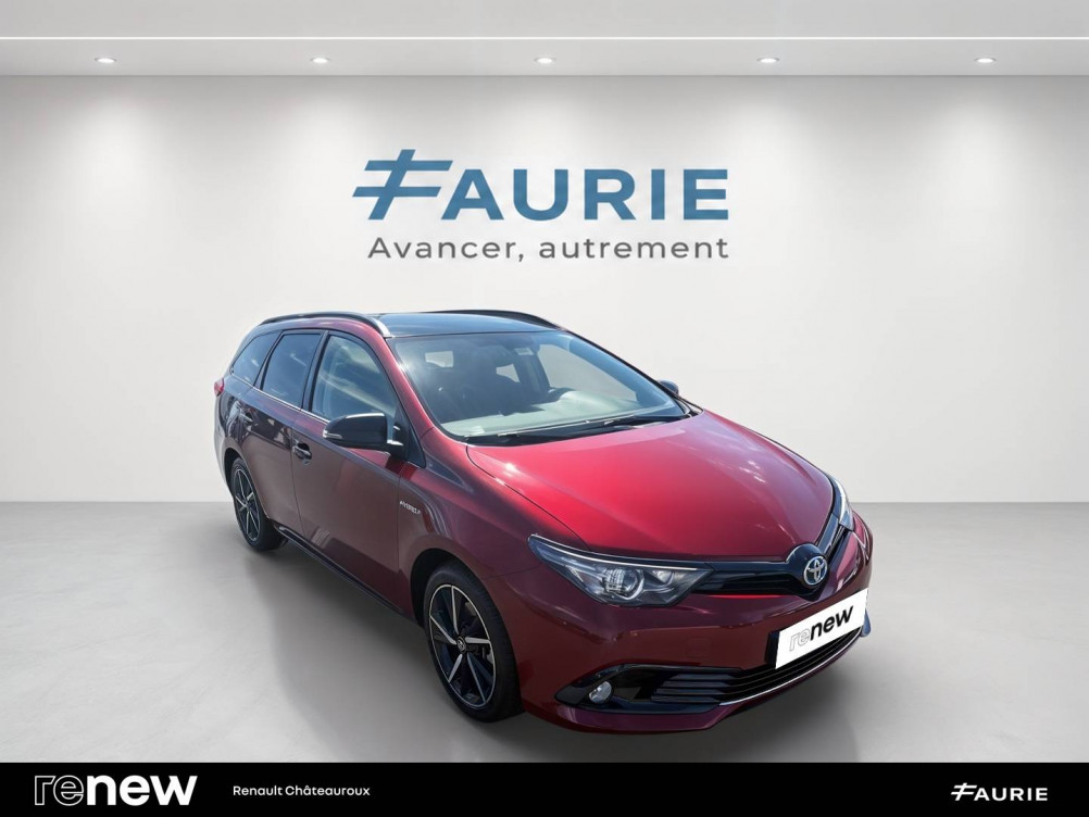 Acheter Toyota Auris Auris Touring Sports Hybride 136h Design 5p occasion dans les concessions du Groupe Faurie