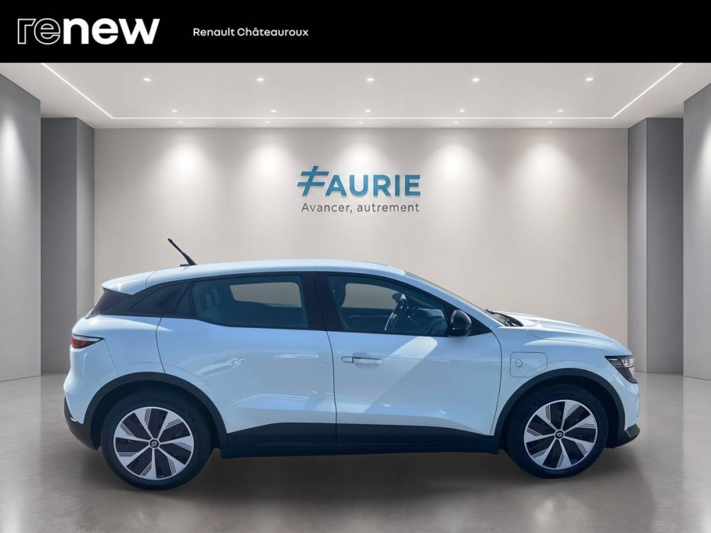 Acheter Renault Megane E-Tech Megane E-Tech EV60 130ch optimum charge Evolution ER 5p occasion dans les concessions du Groupe Faurie