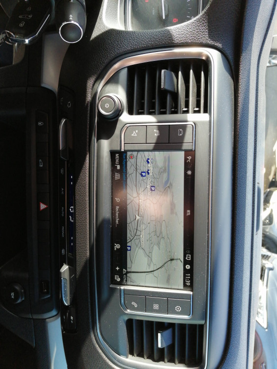 Acheter Opel Vivaro Fourgon VIVARO FGN L2 2.0 DIESEL 180 CH BVA8 PACK BUSINESS 4p occasion dans les concessions du Groupe Faurie