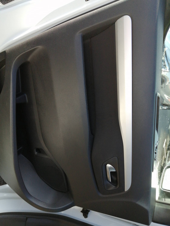 Acheter Opel Vivaro Fourgon VIVARO FGN L2 2.0 DIESEL 180 CH BVA8 PACK BUSINESS 4p occasion dans les concessions du Groupe Faurie