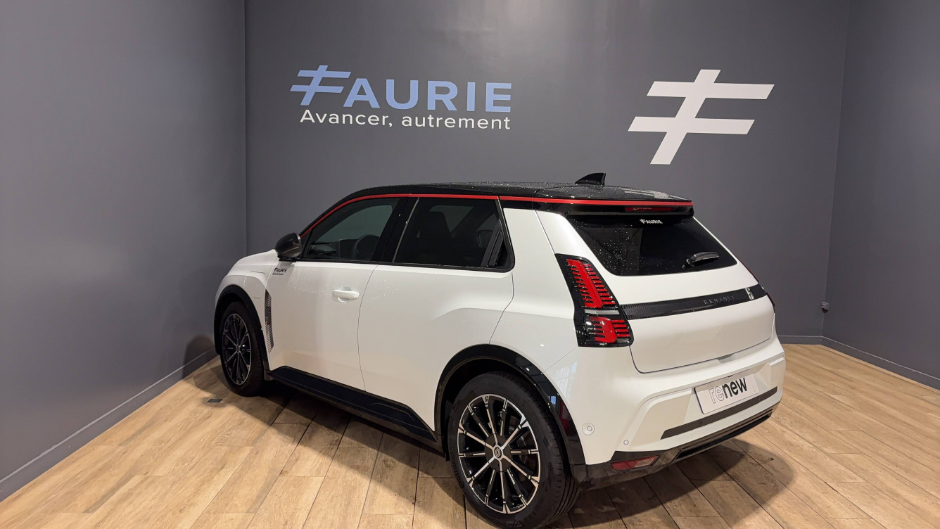 Acheter Renault Renault 5 Renault 5 E-Tech Electrique 150 ch autonomie confort Iconic cinq 5p neuf dans les concessions du Groupe Faurie