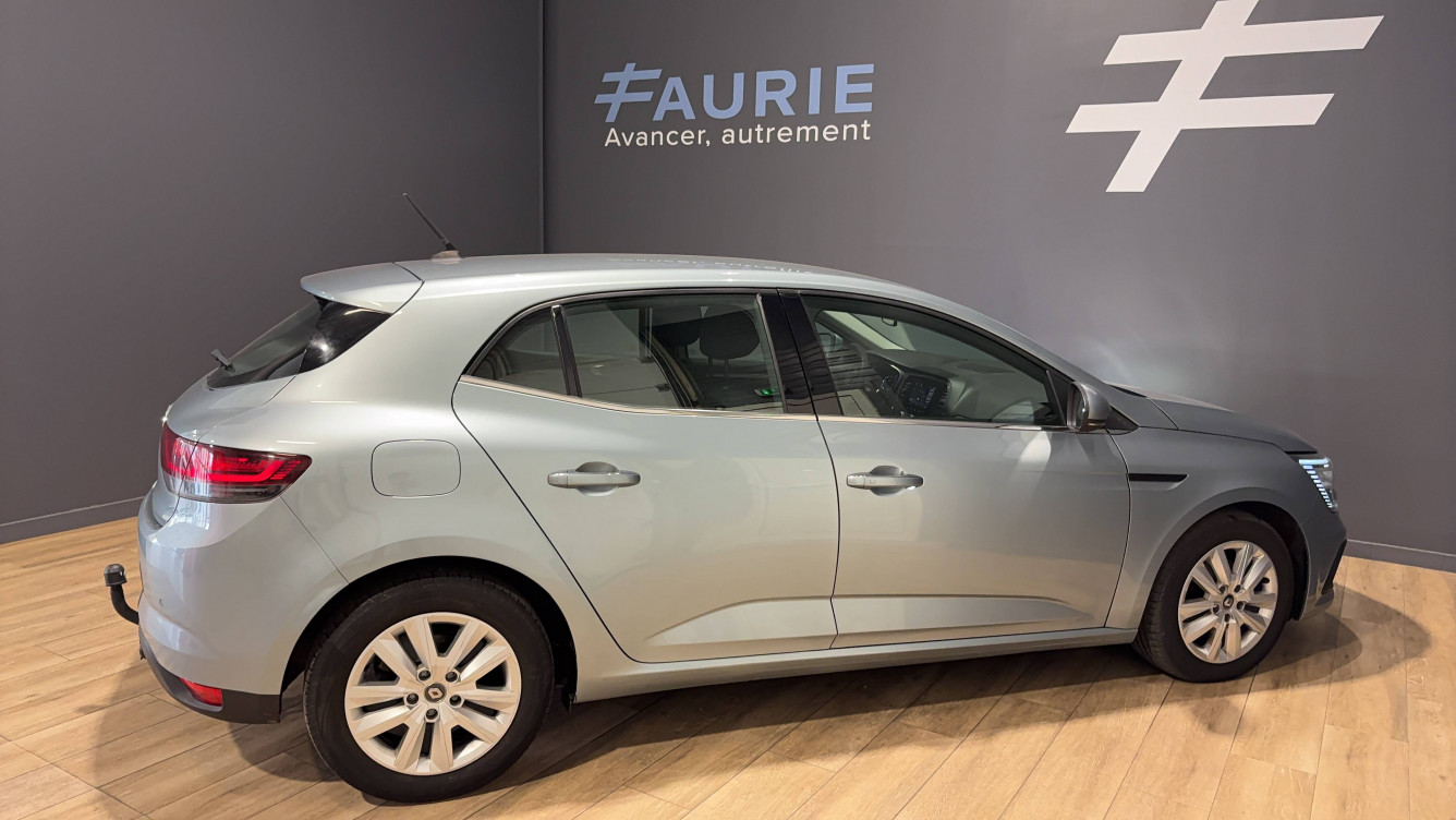 Acheter Renault Megane 4 Mégane IV Berline Blue dCi 115 EDC Business 5p occasion dans les concessions du Groupe Faurie