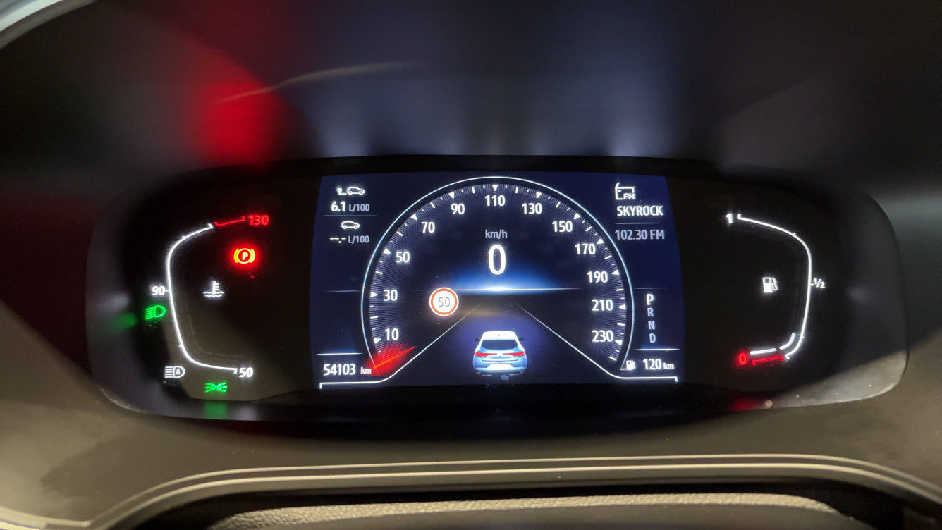 Acheter Renault Megane 4 Mégane IV Berline Blue dCi 115 EDC Business 5p occasion dans les concessions du Groupe Faurie