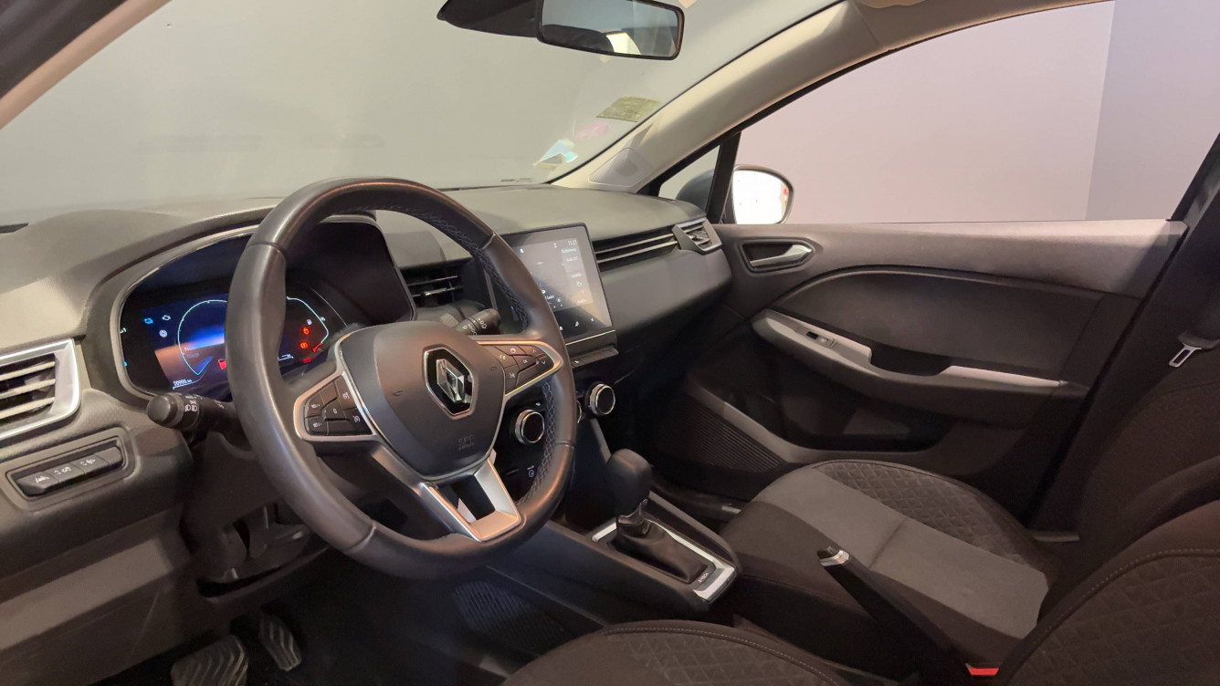 Acheter Renault Clio 5 Clio E-Tech 140 - 21N Business 5p occasion dans les concessions du Groupe Faurie