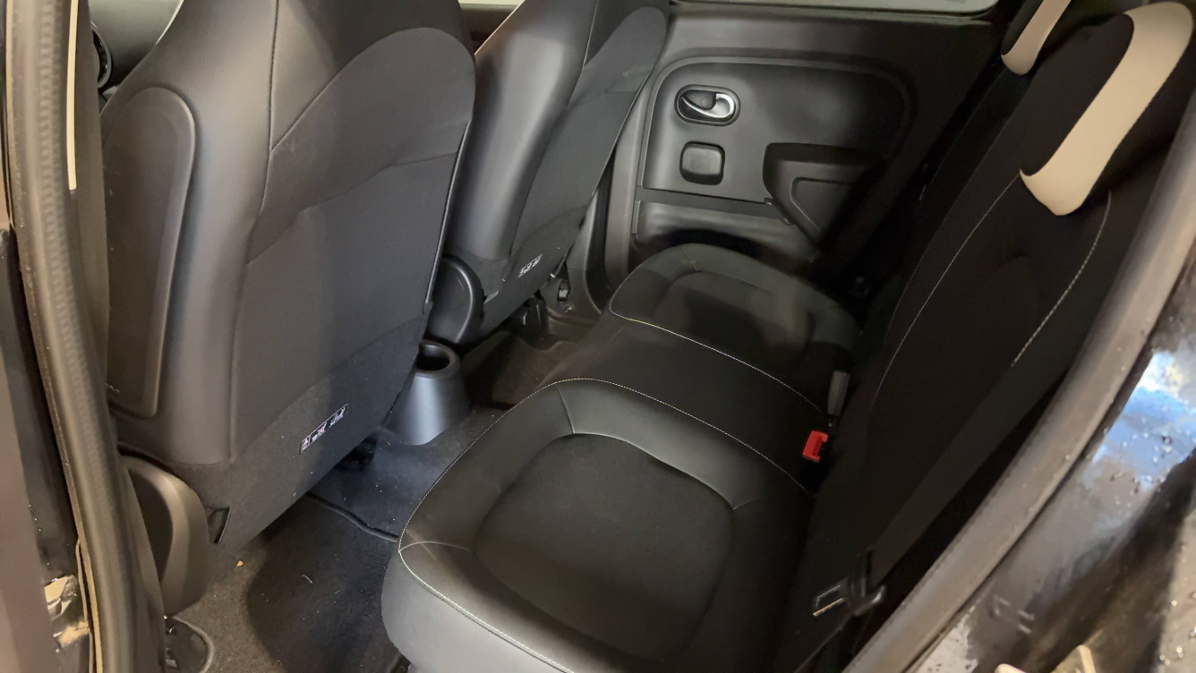 Acheter Renault Twingo Electrique Twingo III Achat Intégral - 21 Urban Night 5p occasion dans les concessions du Groupe Faurie