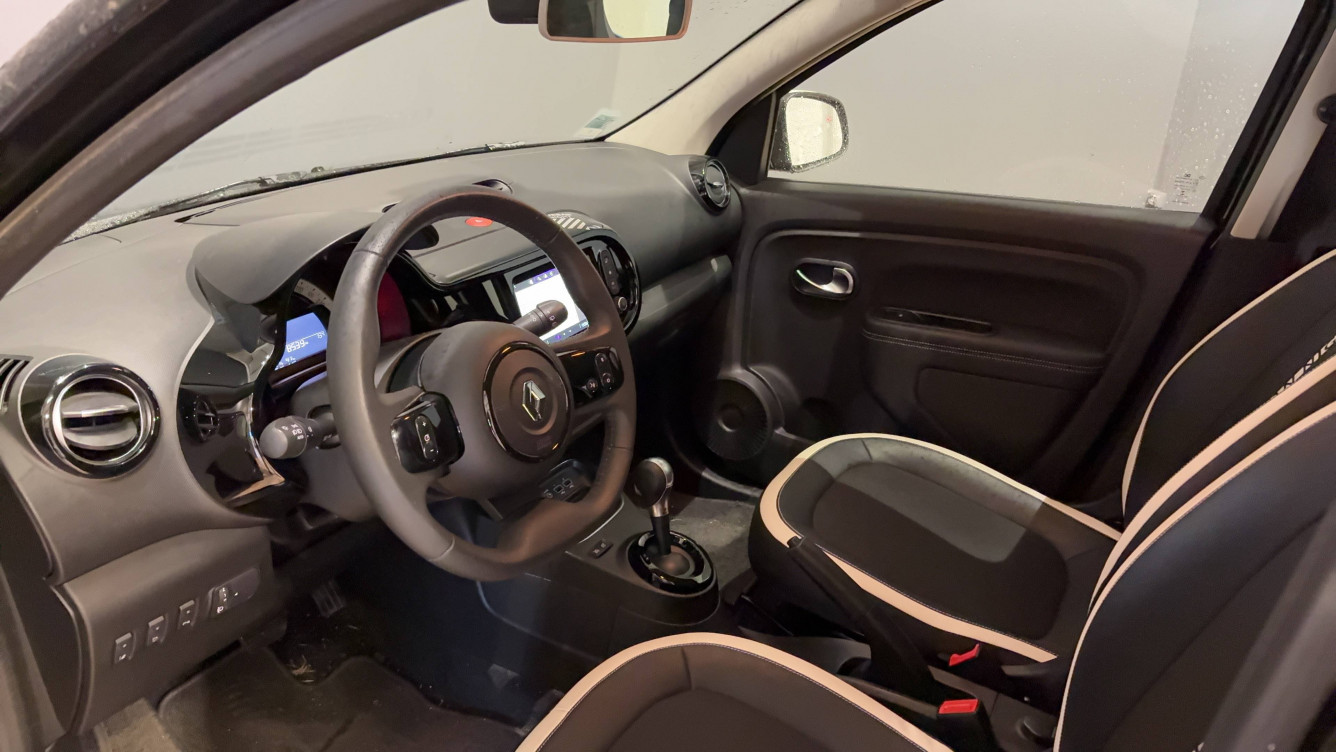 Acheter Renault Twingo Electrique Twingo III Achat Intégral - 21 Urban Night 5p occasion dans les concessions du Groupe Faurie