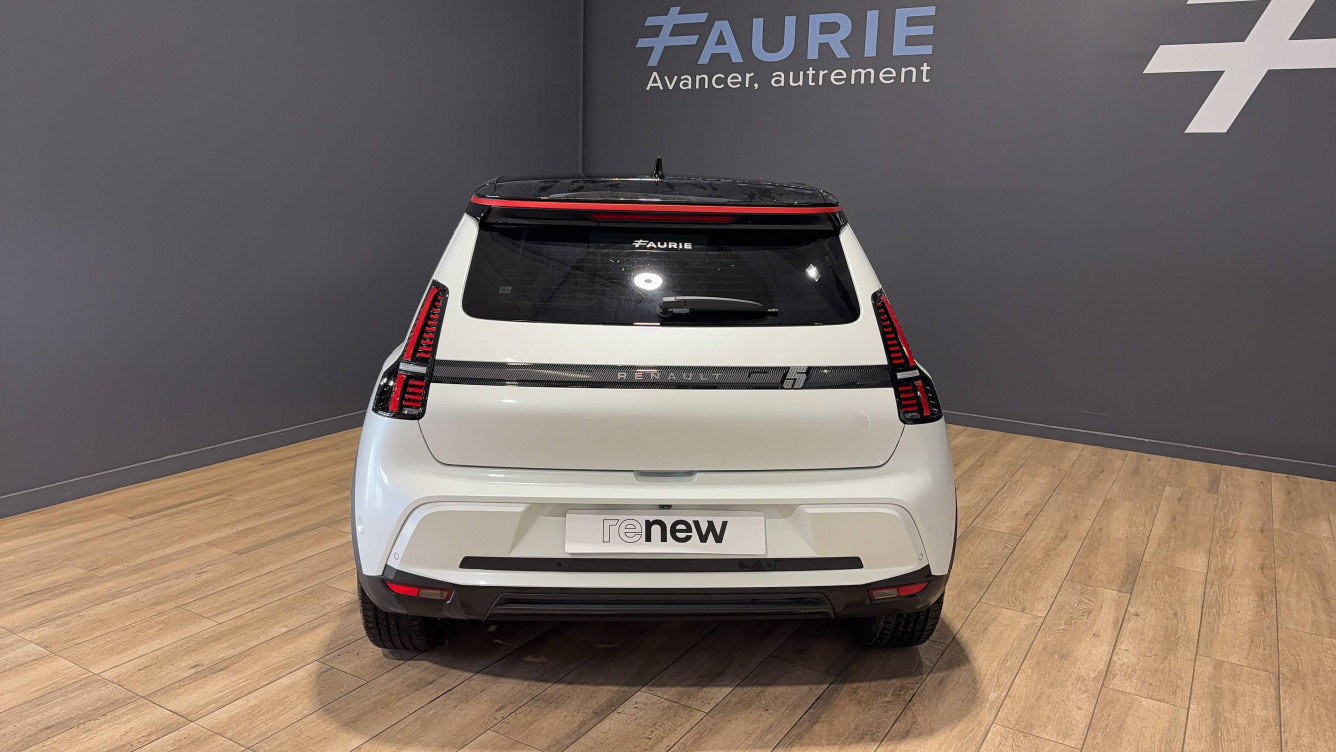Acheter Renault Renault 5 Renault 5 E-Tech Electrique 150 ch autonomie confort Techno 5p neuf dans les concessions du Groupe Faurie