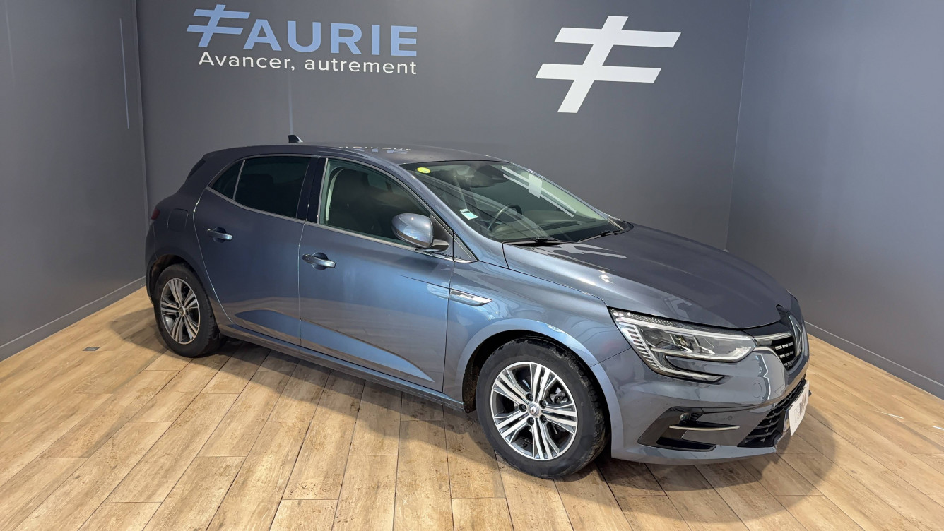 Acheter Renault Megane 4 Mégane IV Berline Blue dCi 115 - 20 Intens 5p occasion dans les concessions du Groupe Faurie