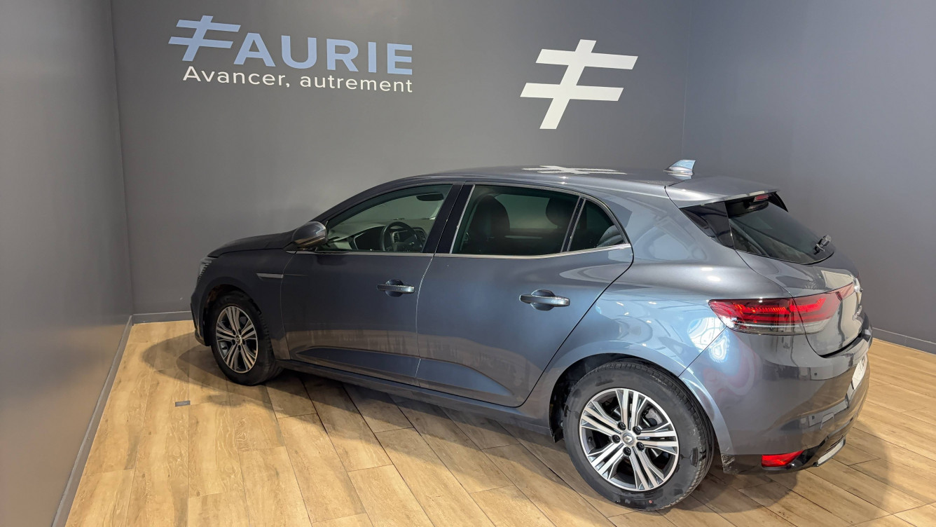 Acheter Renault Megane 4 Mégane IV Berline Blue dCi 115 - 20 Intens 5p occasion dans les concessions du Groupe Faurie