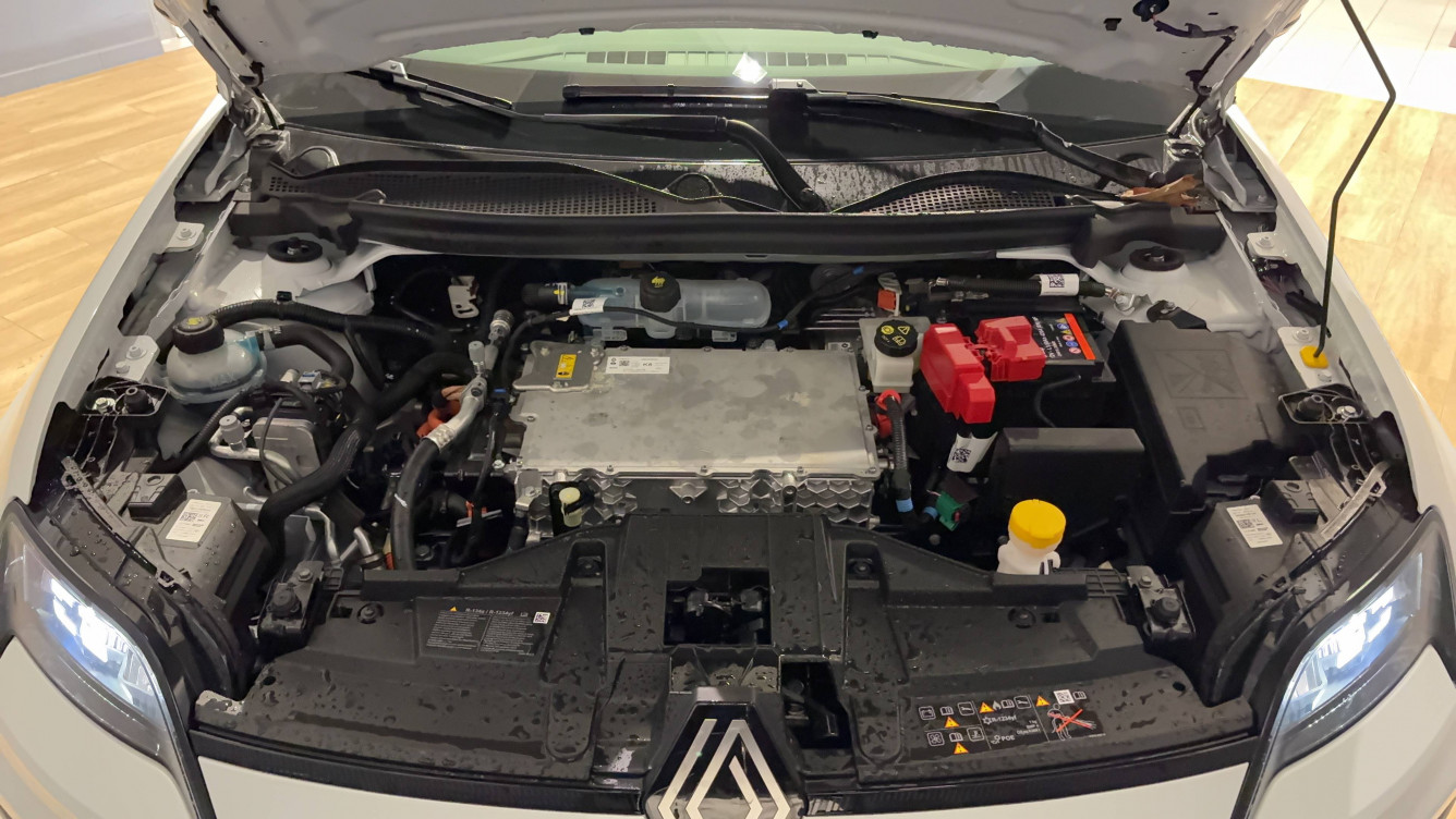 Acheter Renault Renault 5 Renault 5 E-Tech Electrique 150 ch autonomie confort Techno 5p neuf dans les concessions du Groupe Faurie