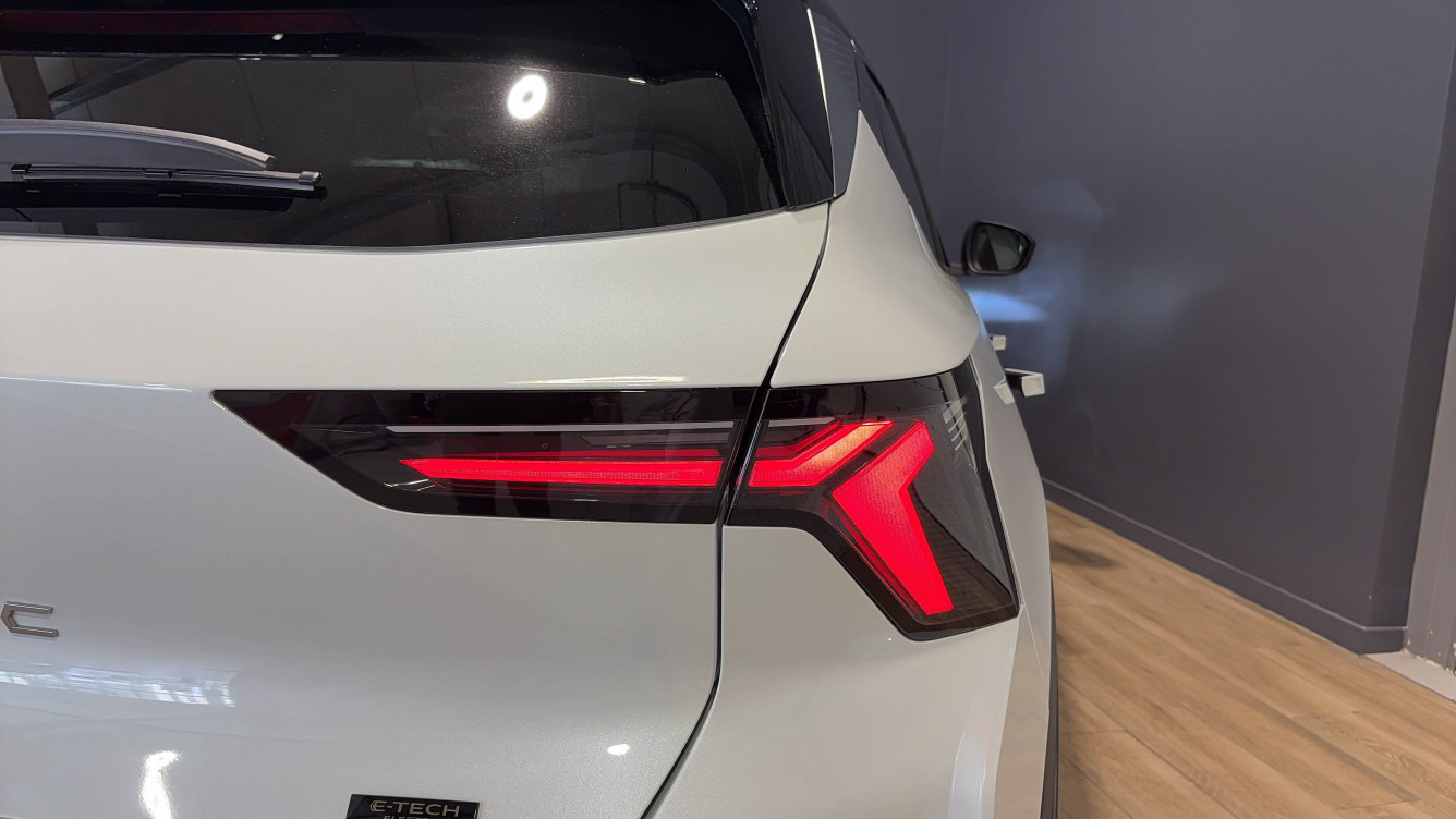 Acheter Renault Scenic 5 Scenic E-Tech electrique 220 ch grande autonomie Techno Iconic 5p neuf dans les concessions du Groupe Faurie