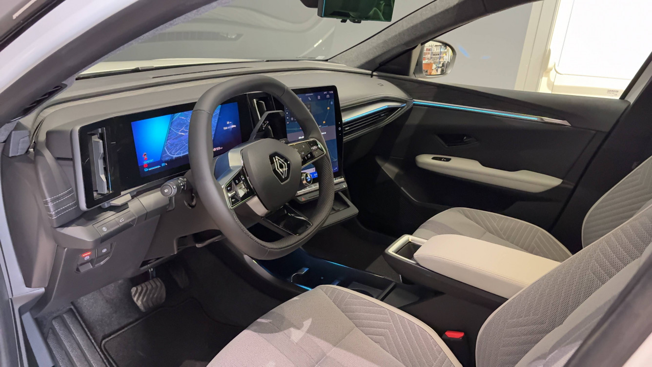 Acheter Renault Scenic 5 Scenic E-Tech electrique 220 ch grande autonomie Techno Iconic 5p neuf dans les concessions du Groupe Faurie