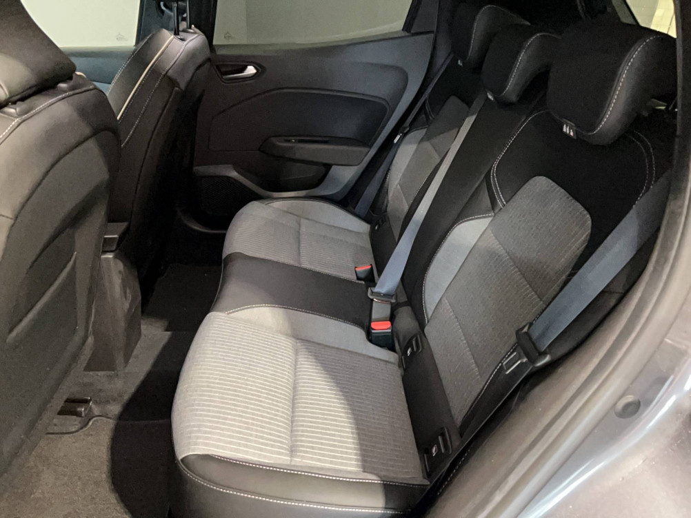 Acheter Renault Clio 5 Clio E-Tech full hybrid 145 Techno 5p occasion dans les concessions du Groupe Faurie