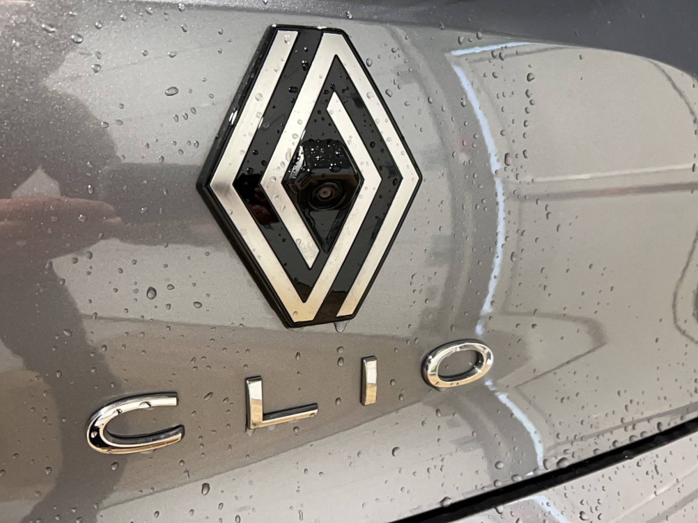 Acheter Renault Clio 5 Clio E-Tech full hybrid 145 Techno 5p occasion dans les concessions du Groupe Faurie