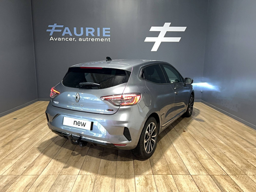 Acheter Renault Clio 5 Clio E-Tech full hybrid 145 Techno 5p occasion dans les concessions du Groupe Faurie