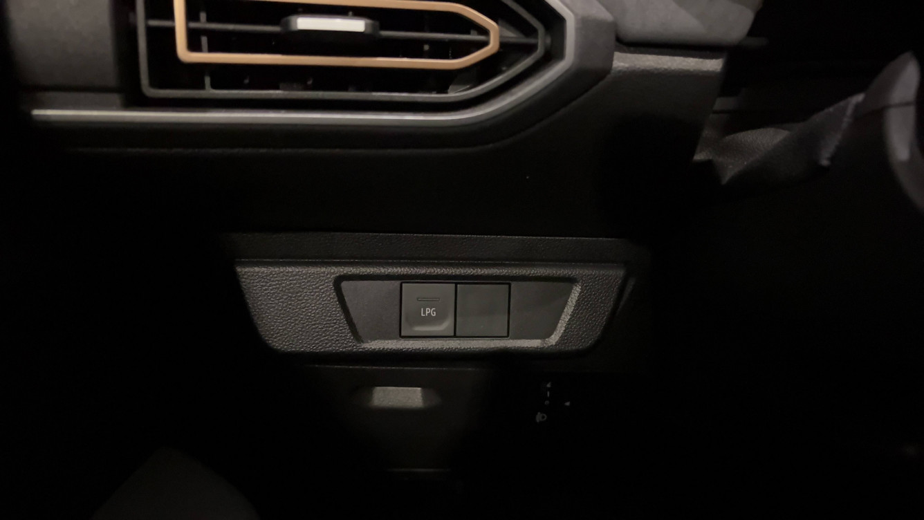 Acheter Dacia Jogger Jogger ECO-G 100 7 places Extreme + 5p occasion dans les concessions du Groupe Faurie