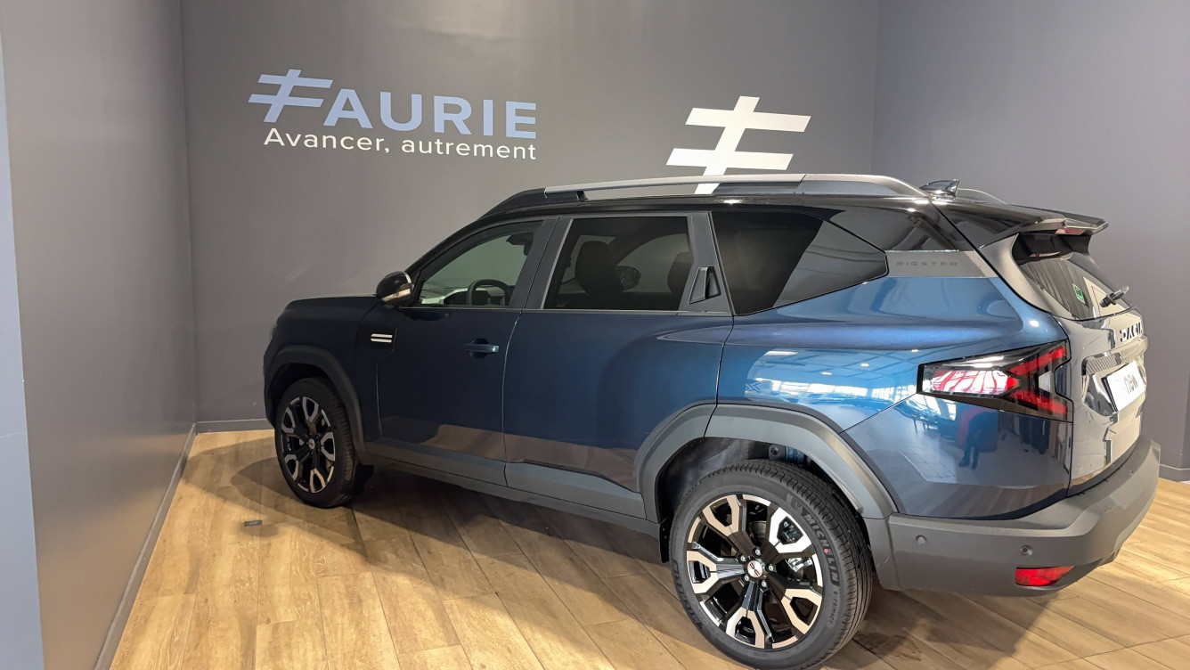 Acheter Dacia Bigster Bigster Hybrid 155 Journey 5p neuf dans les concessions du Groupe Faurie