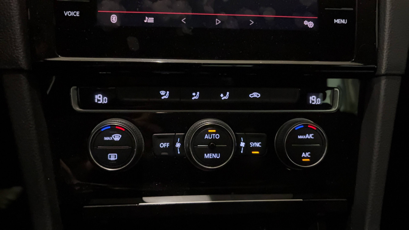 Acheter Volkswagen Golf Golf 2.0 TSI 245 BlueMotion Technology GTI Performance 5p occasion dans les concessions du Groupe Faurie