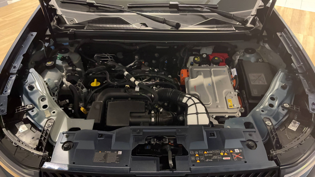 Acheter Dacia Bigster Bigster Hybrid 155 Journey 5p neuf dans les concessions du Groupe Faurie