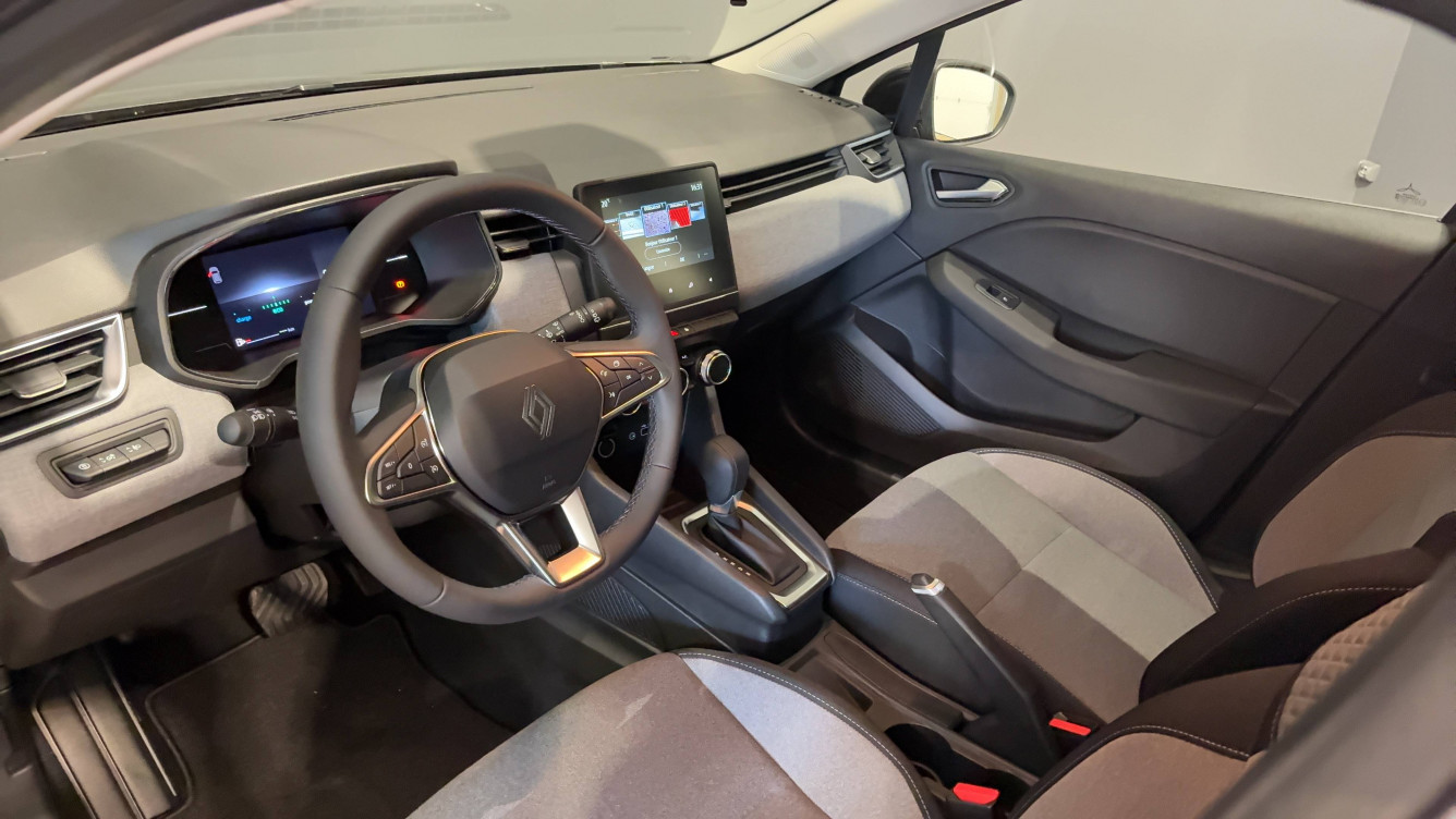 Acheter Renault Clio 5 Clio E-Tech full hybrid 145 GSR2 Evolution 5p neuf dans les concessions du Groupe Faurie