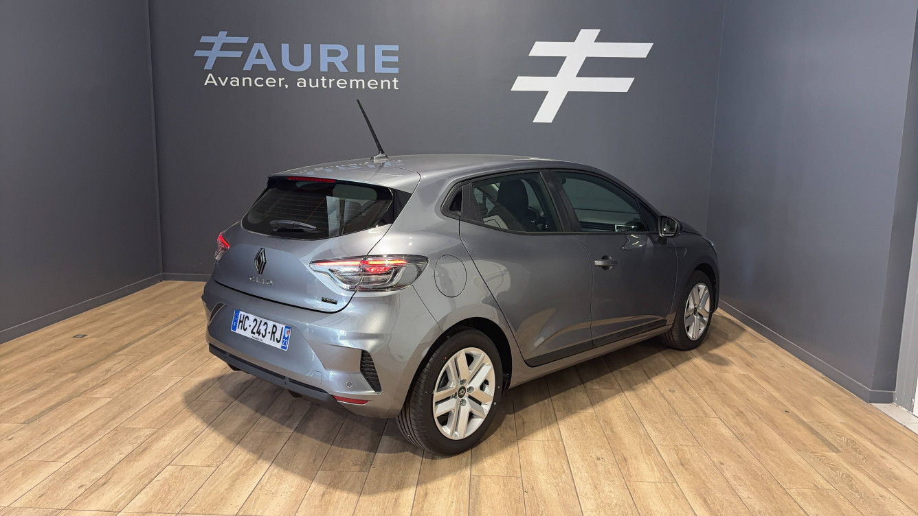 Acheter Renault Clio 5 Clio E-Tech full hybrid 145 GSR2 Evolution 5p neuf dans les concessions du Groupe Faurie