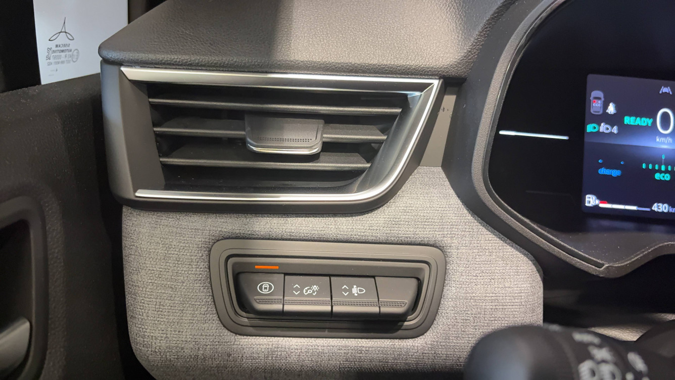 Acheter Renault Clio 5 Clio E-Tech full hybrid 145 GSR2 Evolution 5p neuf dans les concessions du Groupe Faurie