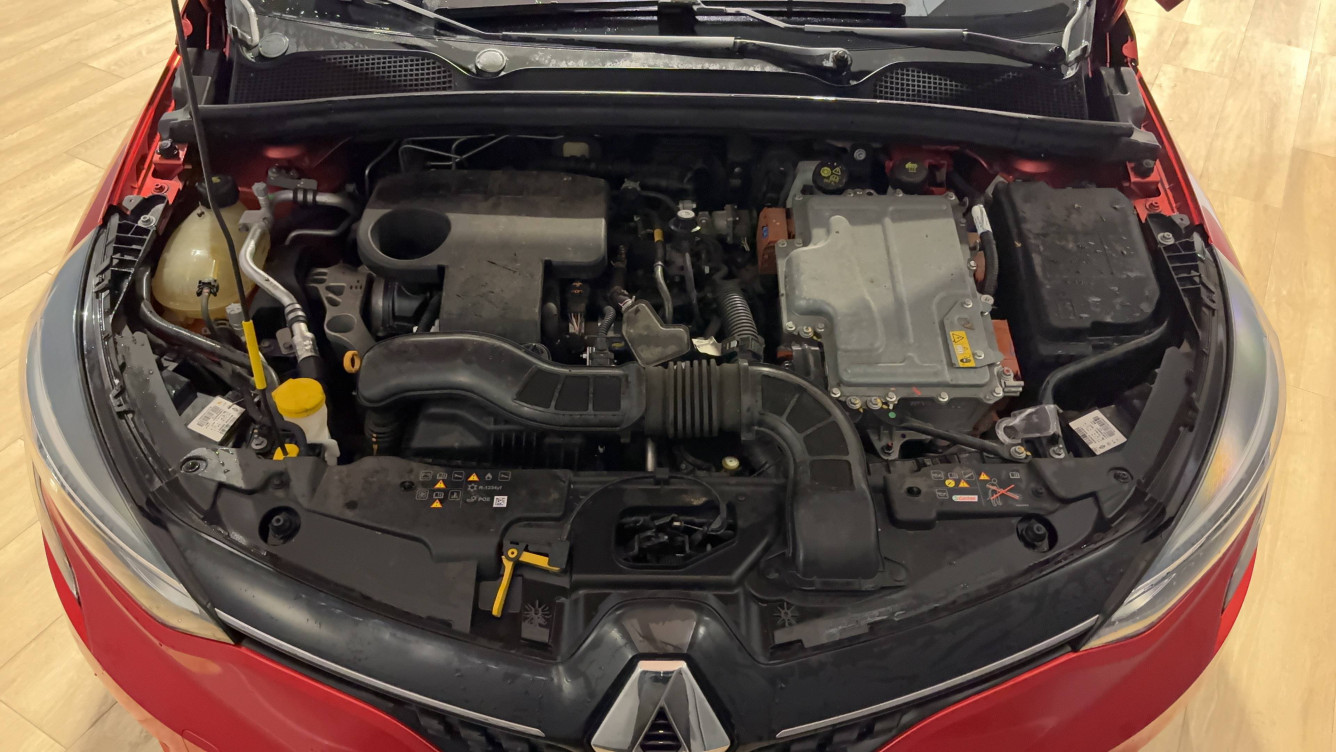 Acheter Renault Clio 5 Clio E-Tech 140 Intens 5p occasion dans les concessions du Groupe Faurie