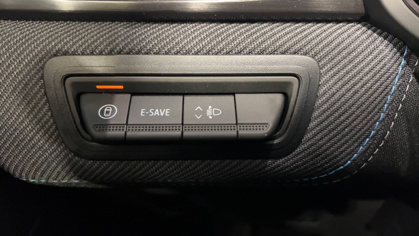 Acheter Renault Captur 2 Captur E-Tech full hybrid 145 esprit Alpine 5p neuf dans les concessions du Groupe Faurie