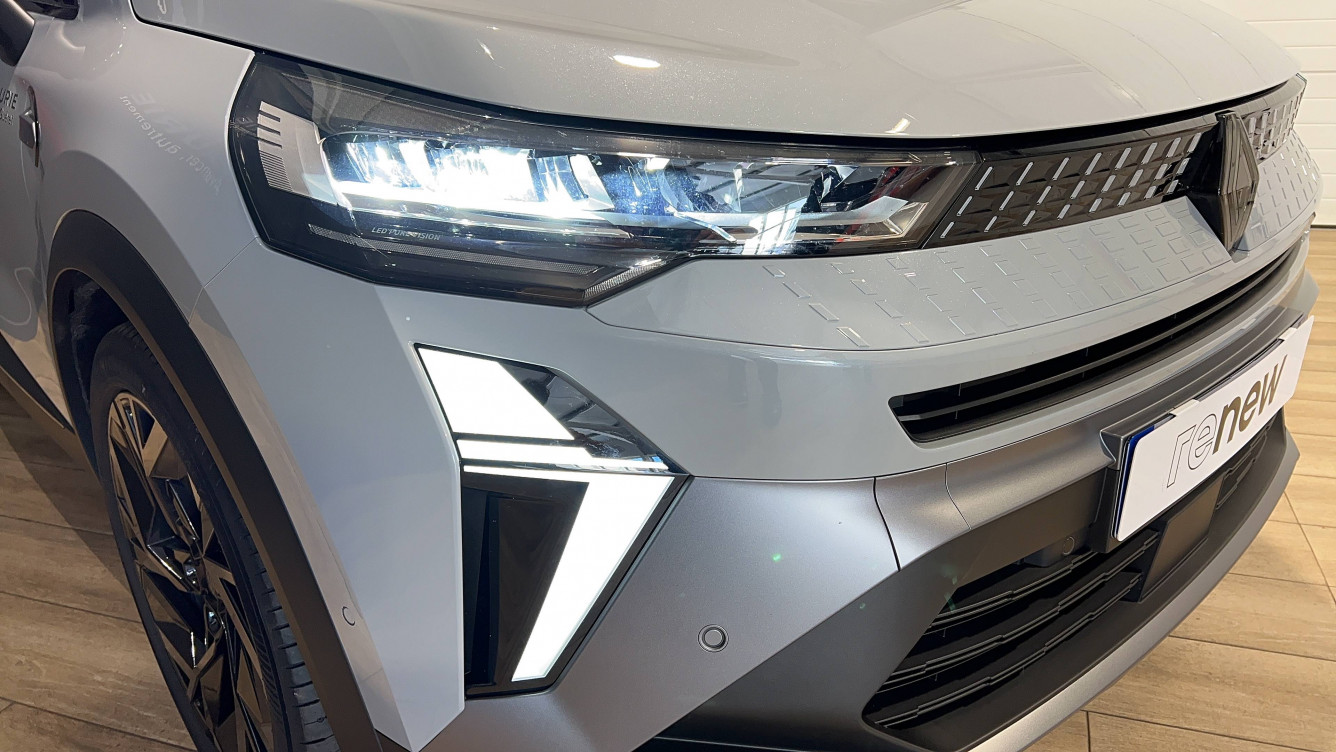 Acheter Renault Captur 2 Captur E-Tech full hybrid 145 esprit Alpine 5p neuf dans les concessions du Groupe Faurie