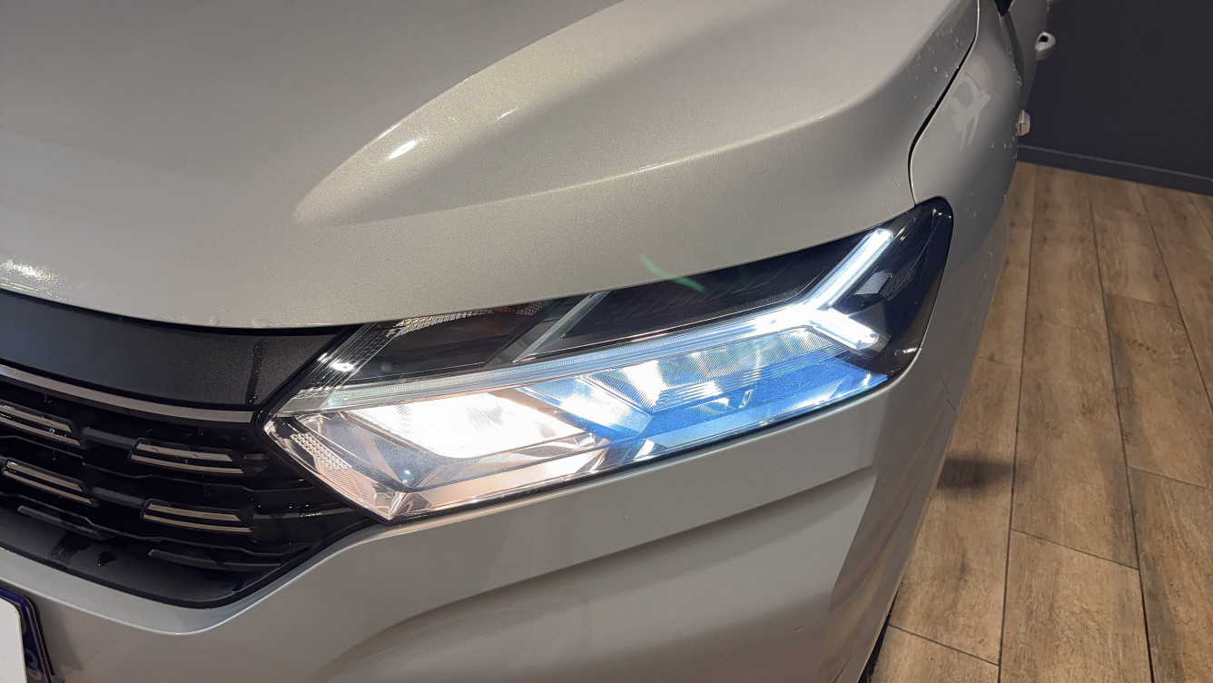 Acheter Dacia Sandero Sandero TCe 90 - 22 Confort 5p occasion dans les concessions du Groupe Faurie