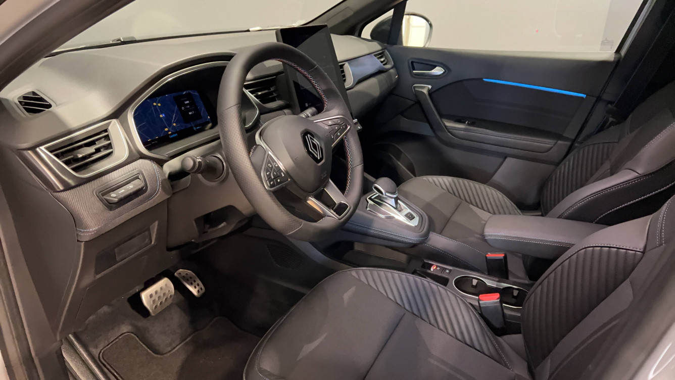 Acheter Renault Captur 2 Captur E-Tech full hybrid 145 esprit Alpine 5p neuf dans les concessions du Groupe Faurie
