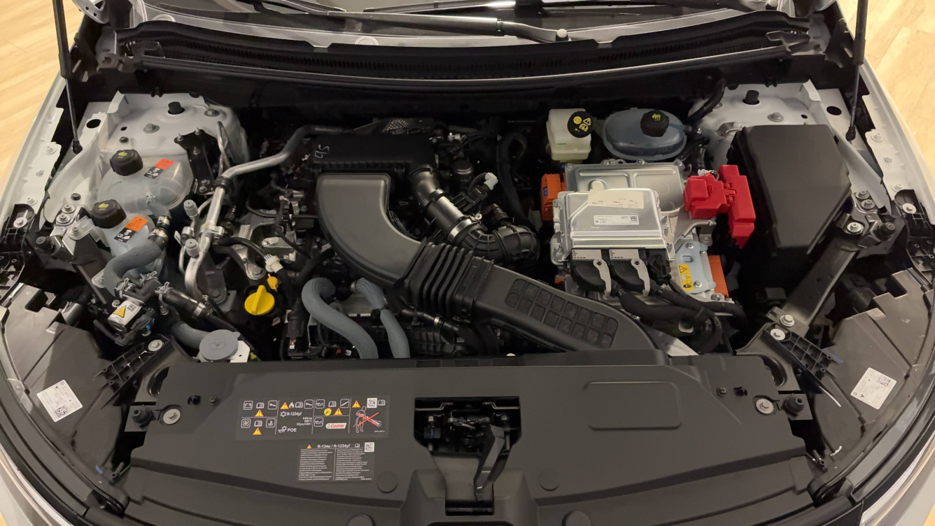 Acheter Renault Espace 6 Espace E-Tech full hybrid 200 GSR2 esprit Alpine 5p neuf dans les concessions du Groupe Faurie
