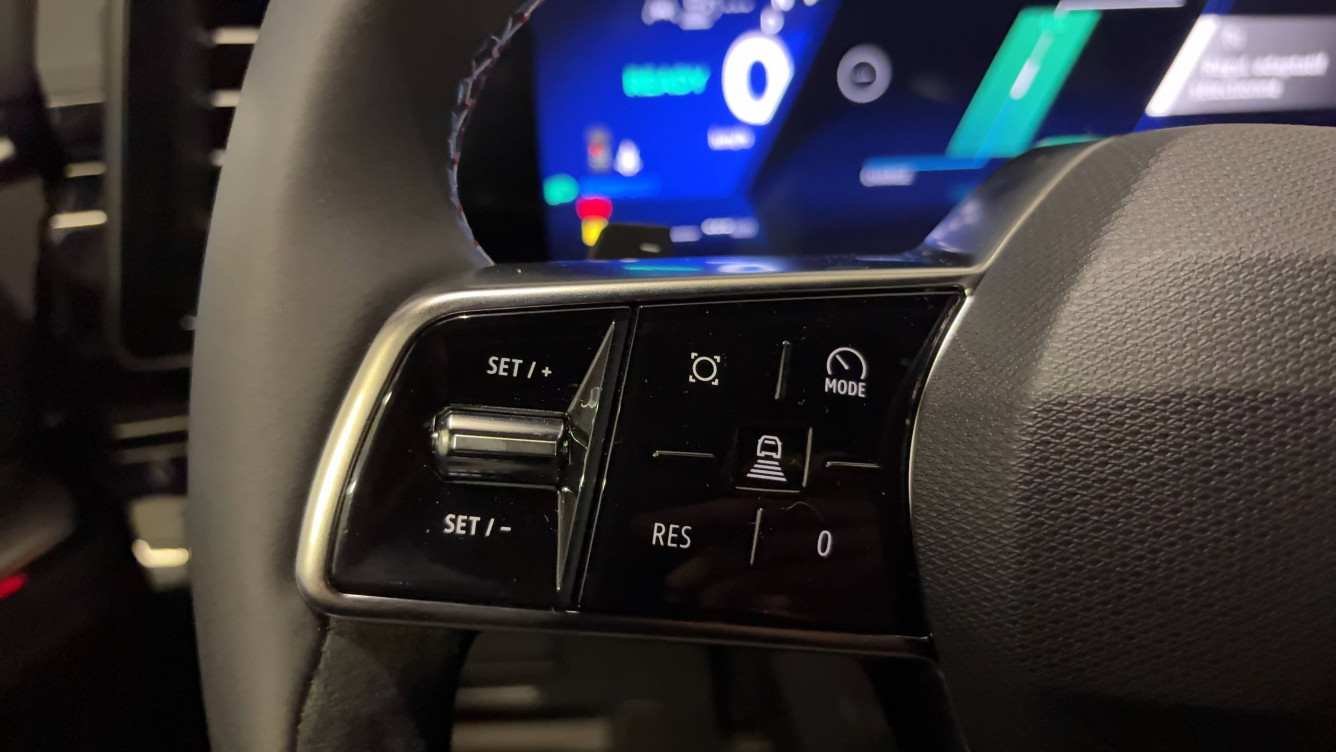 Acheter Renault Espace 6 Espace E-Tech full hybrid 200 GSR2 esprit Alpine 5p neuf dans les concessions du Groupe Faurie