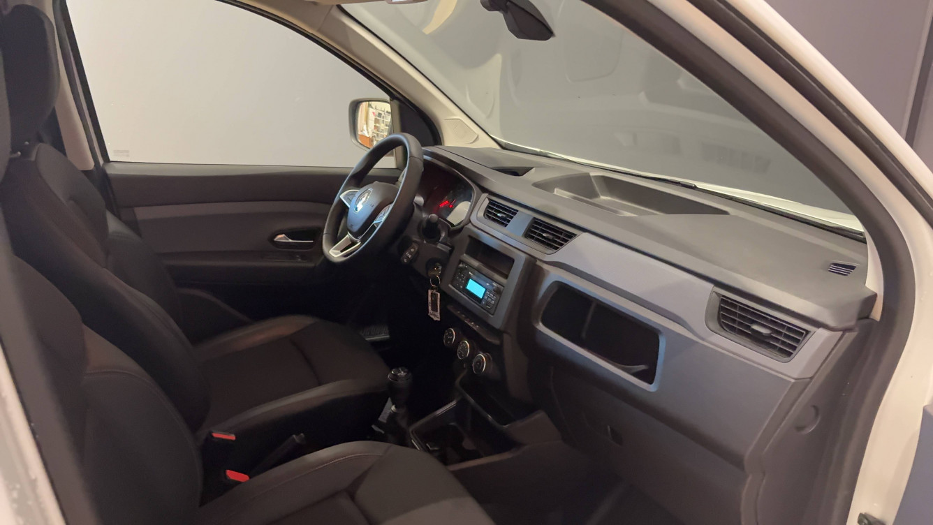Acheter Renault Express 2 EXPRESS VAN BLUE DCI 95 CONFORT 5p occasion dans les concessions du Groupe Faurie